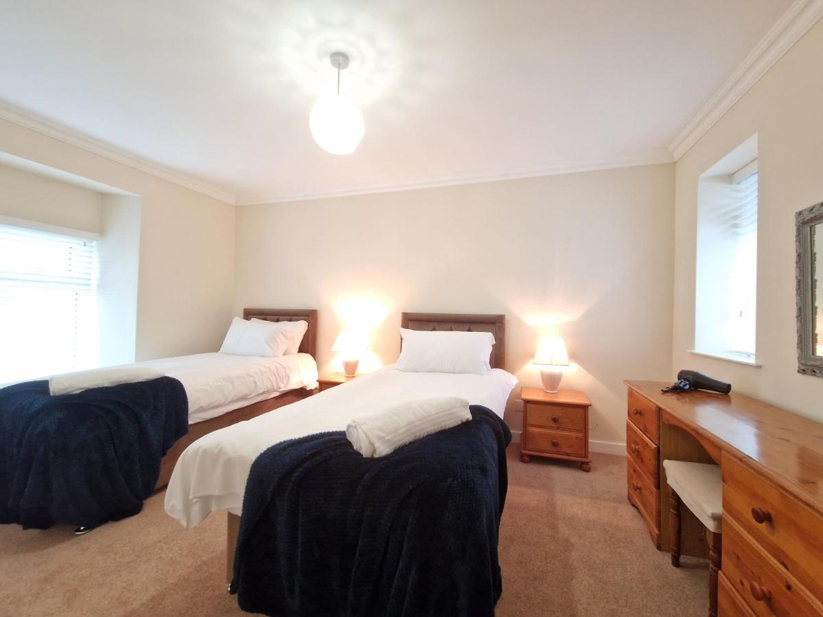 Lewis Gethin House, Newly Renovated Cottage Sleeps 9, Close To Bike Park Wales Merthyr Tydfil Exterior foto