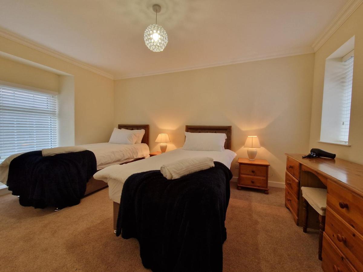 Lewis Gethin House, Newly Renovated Cottage Sleeps 9, Close To Bike Park Wales Merthyr Tydfil Exterior foto