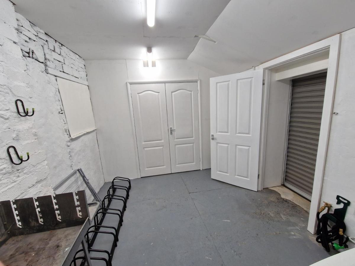 Lewis Gethin House, Newly Renovated Cottage Sleeps 9, Close To Bike Park Wales Merthyr Tydfil Exterior foto